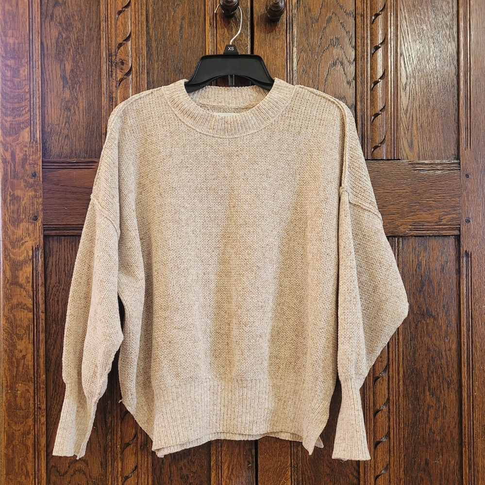 Abercrombie Soft AF Sandy Beige Sweater